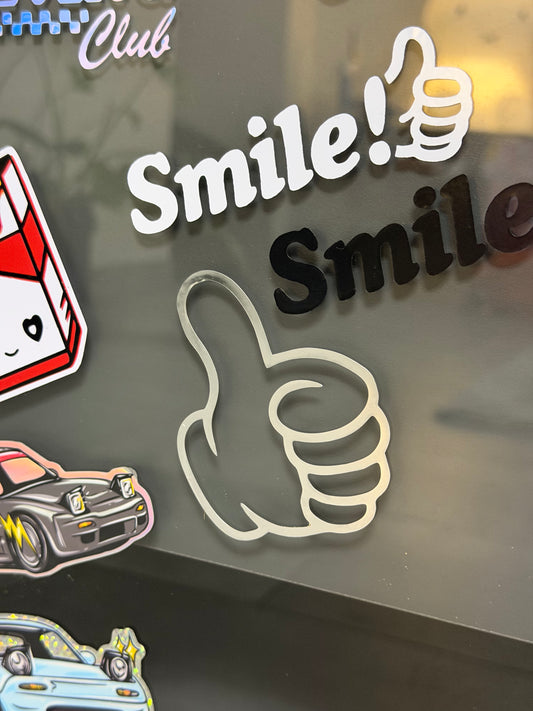 Mirror/chrome Thumbs up!